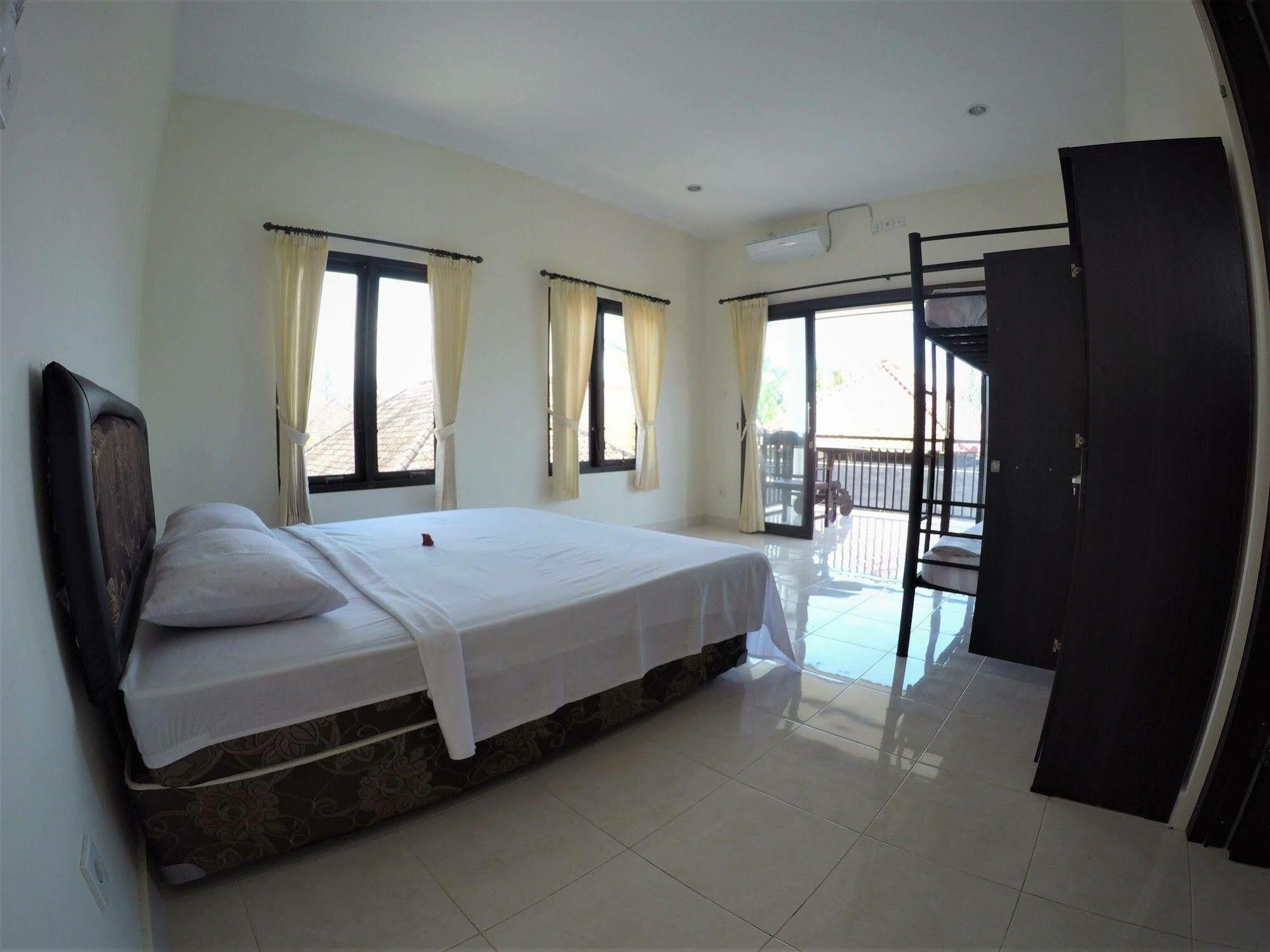 Auberge de jeunesse Bali Fab Dive Center à Amed Extérieur photo